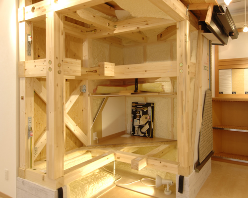 お家造りの要、「構造体」は必ずご自身の目でご確認ください!冬の寒さ厳しい信州で暖かく、安心してお住まいいただく秘訣をご説明させていただきます。